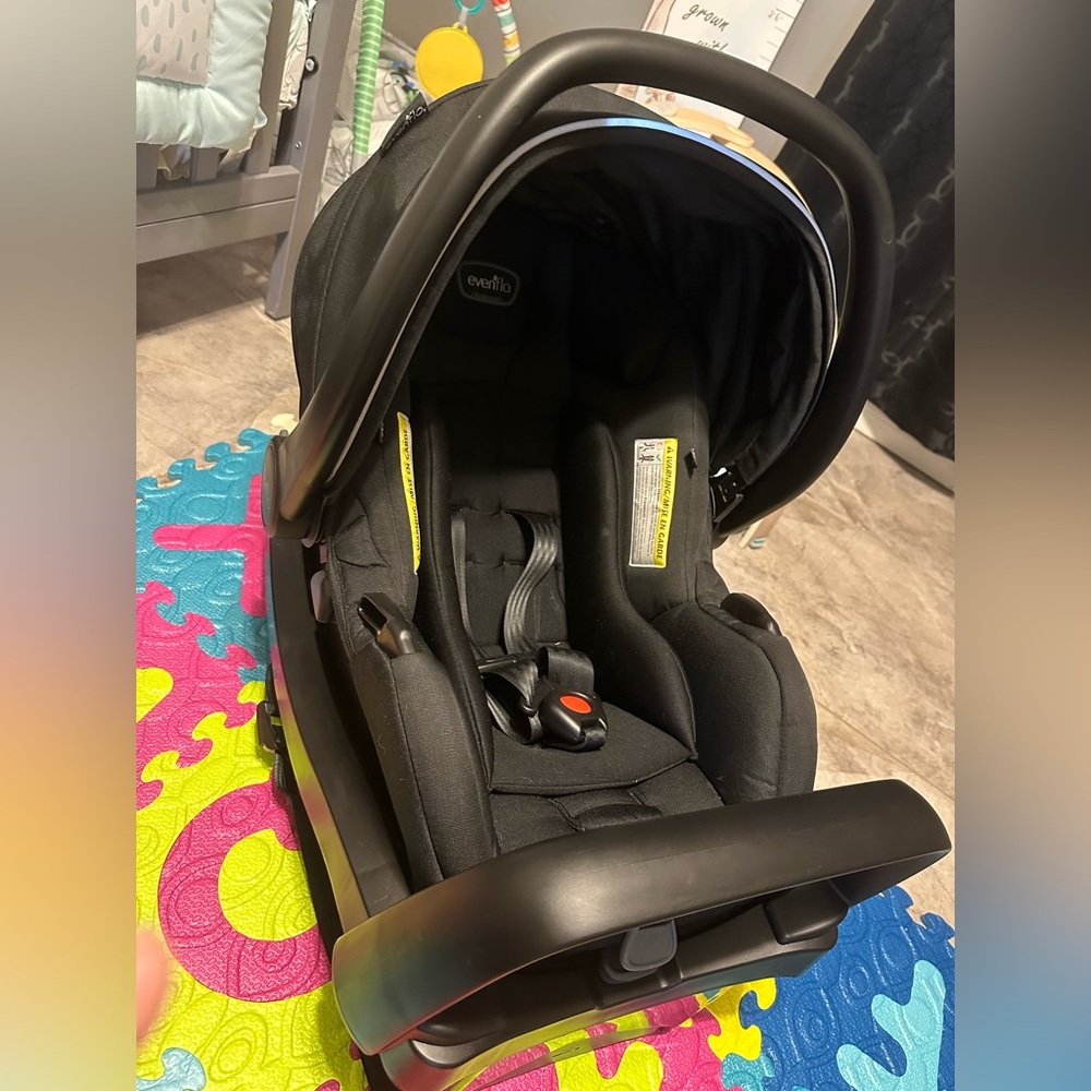 Evenflo Car Seat